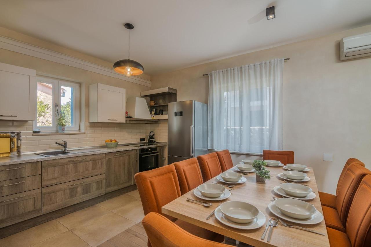 Villa Augusta มาลินสกา ภายนอก รูปภาพ
